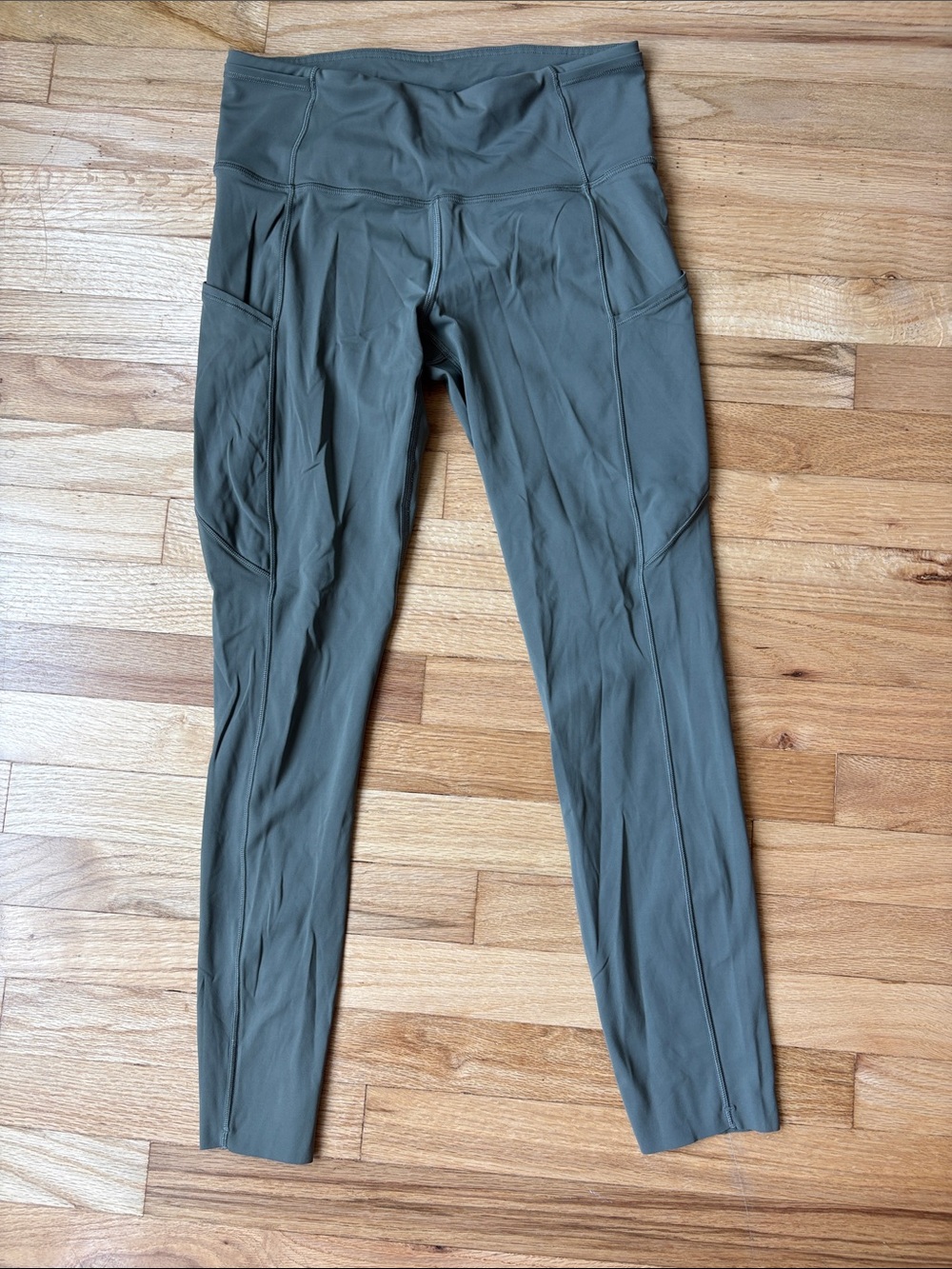 Lululemon Women’s High-Waist Olive Active Leggings